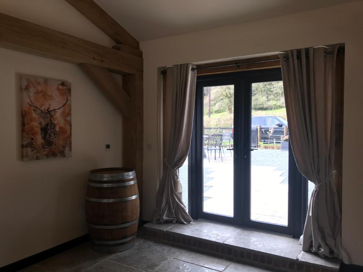 Trelaske Mill Cider Barn-With Hot Tub, Fire Pit Bbq Lewannick ภายนอก รูปภาพ